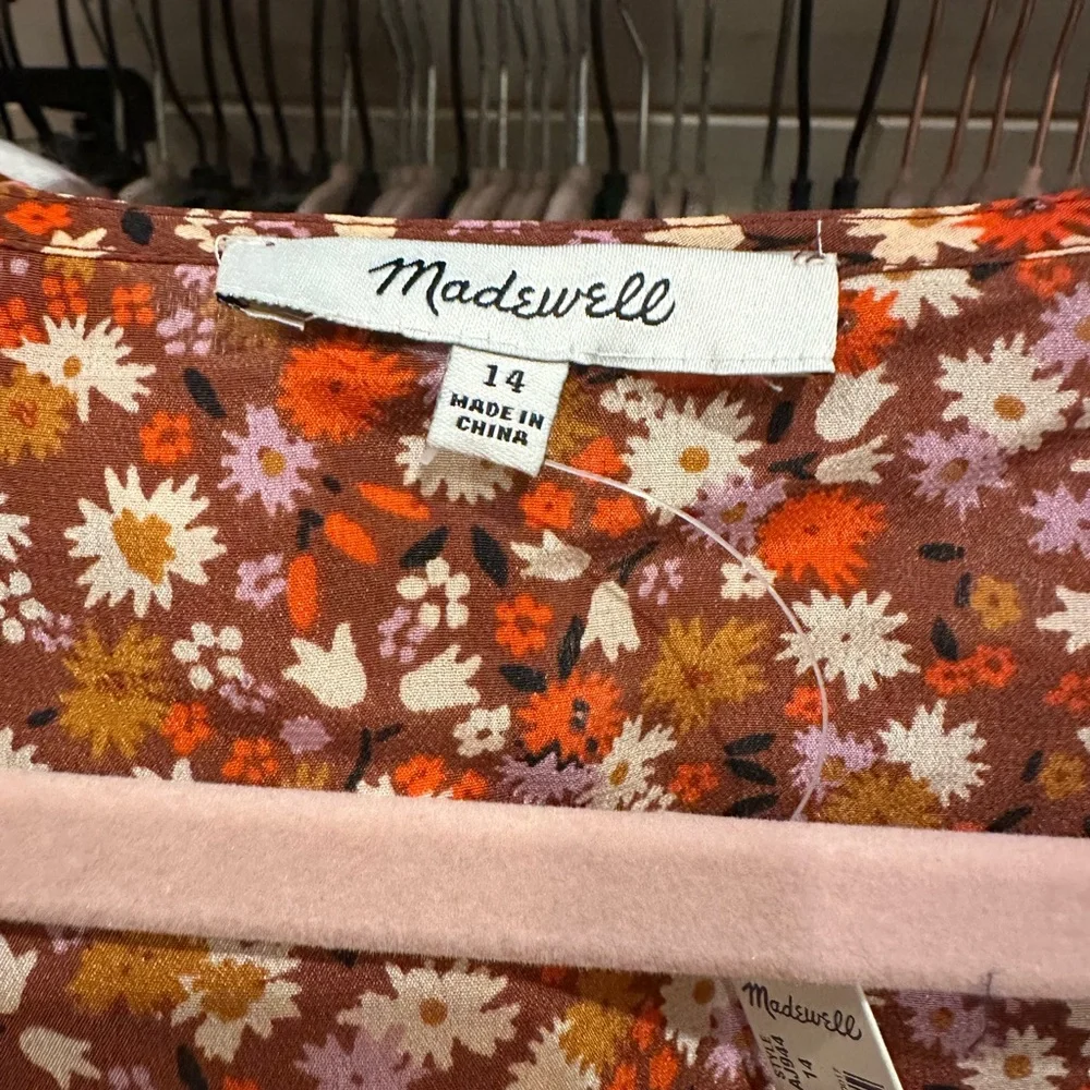 MADEWELL Silk Daylight Top 🌸 “Spring Prairie” 🌸 Vintage Ditsy Floral Print 14 🌸 - Picture 12 of 12